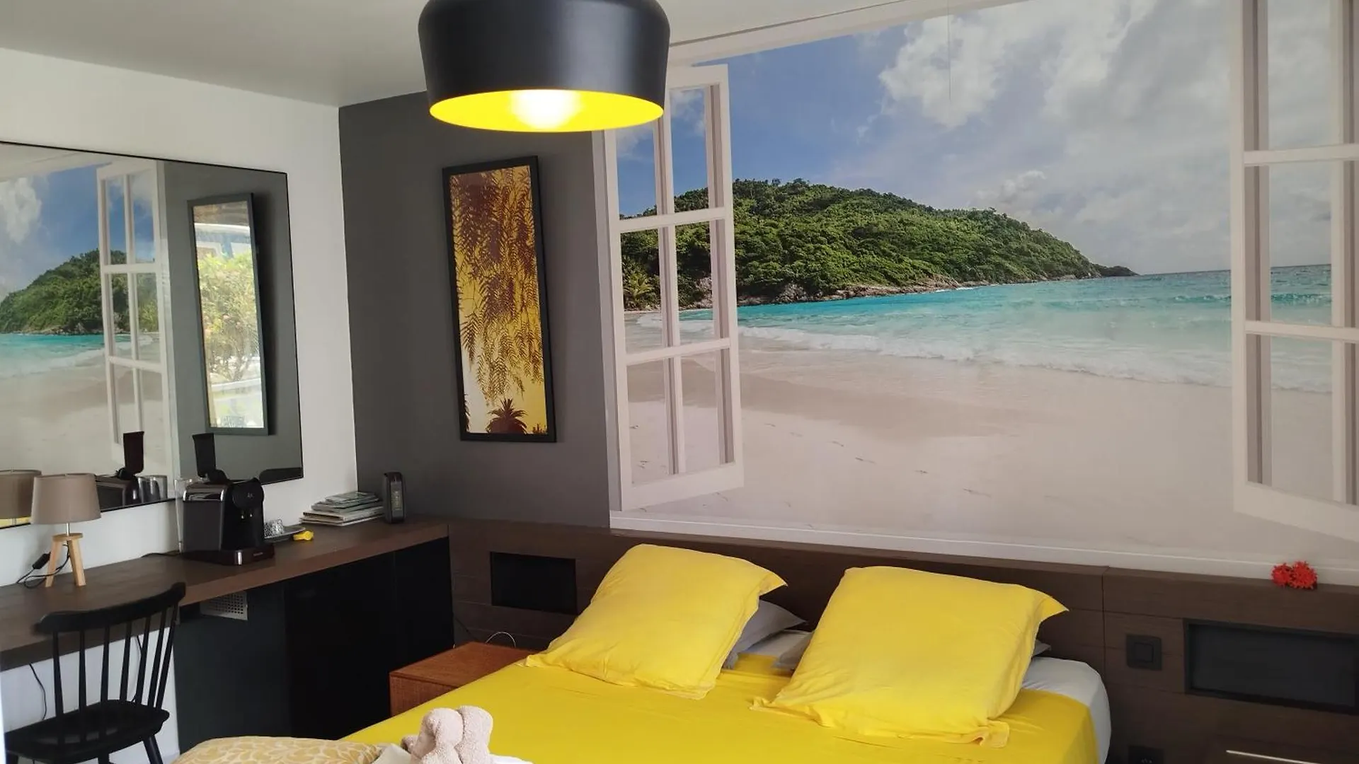 Studio avec GRANDE PISCINE, PLAGE Vanille Caraïbes Saint-Francois  Appartement